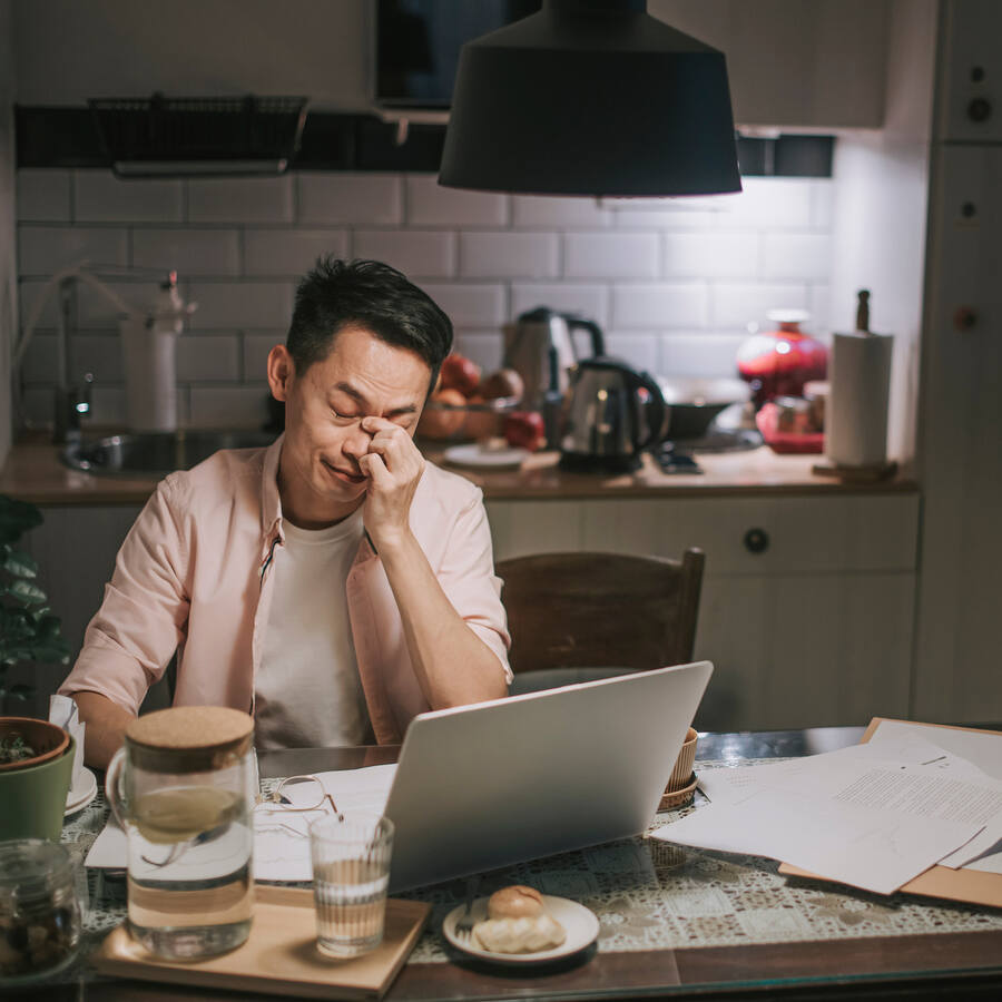 Disadvantaged Australians left behind by digital public services, new report finds